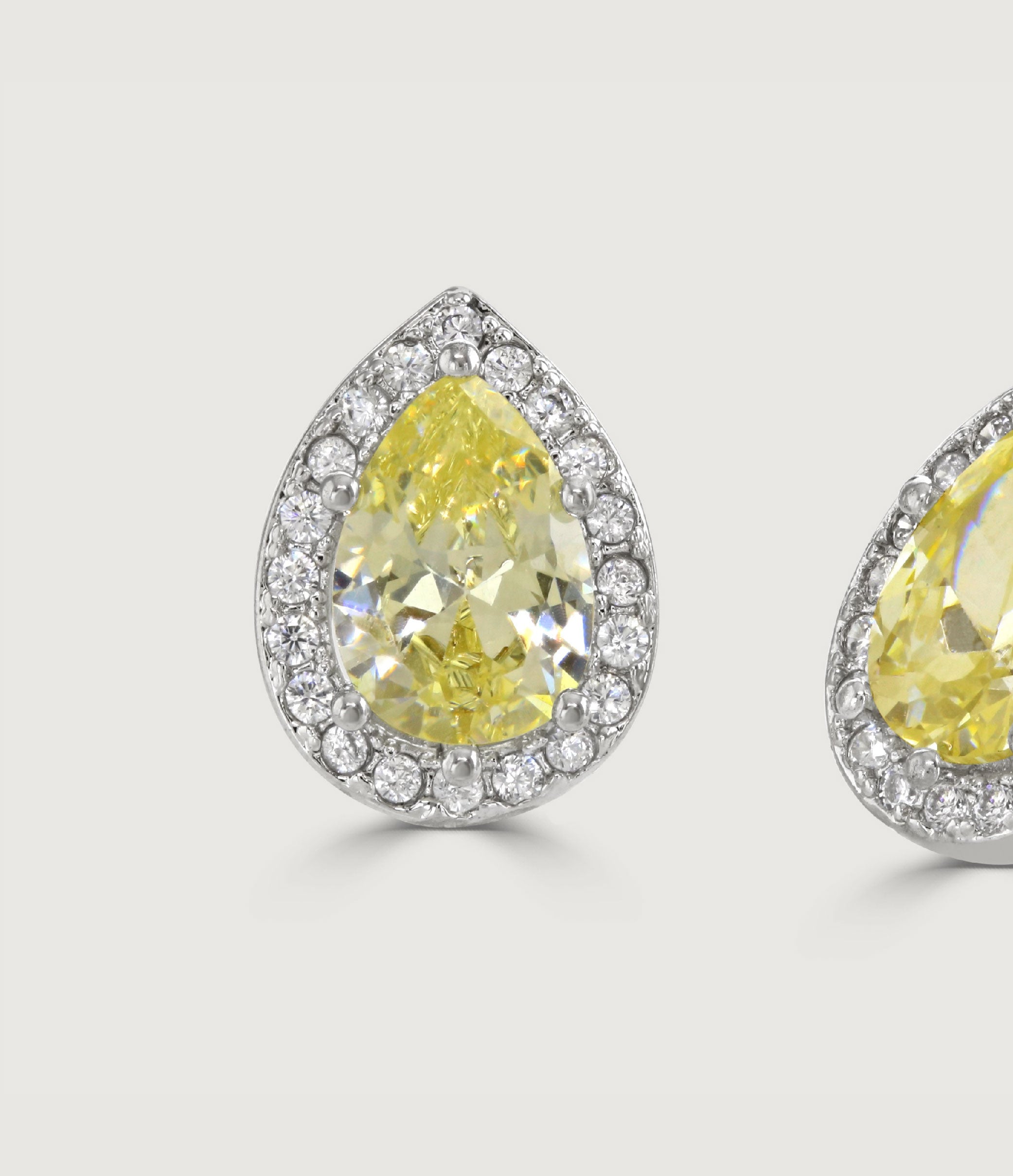 THE CARAT COLLECTION - CLEAR SPARKLE PEAR EARRINGS