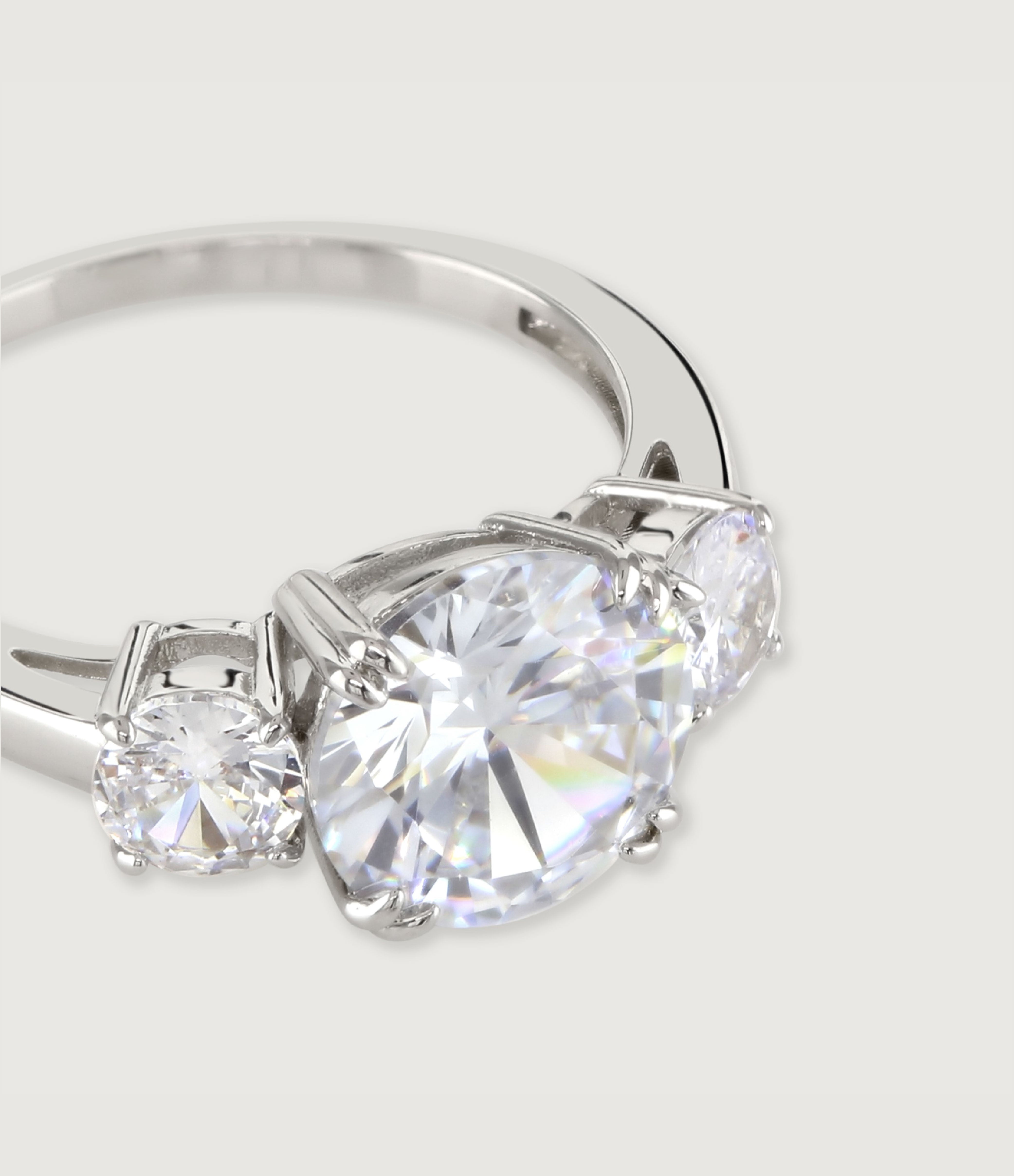CLEAR TRILOGY RING